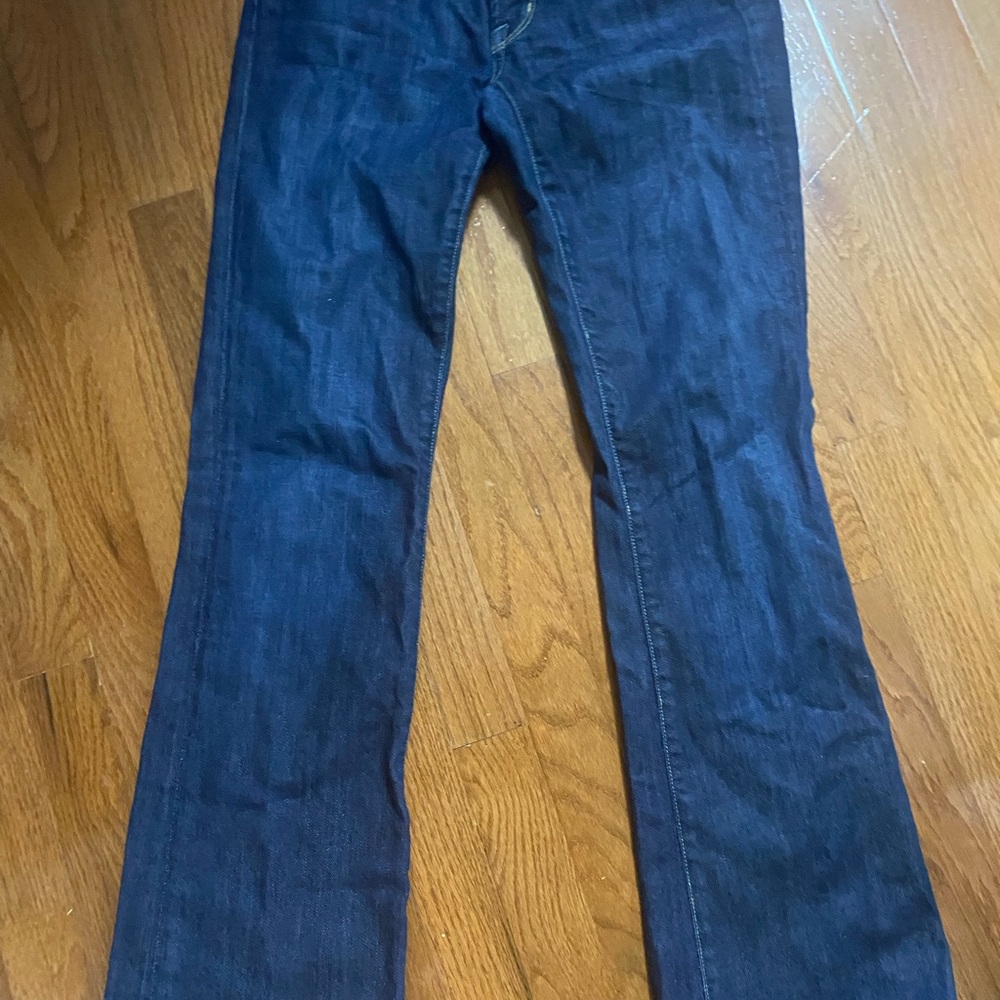New. Citizen of humanity. High rise amber bootcut. Stretch. Amazing fit.
